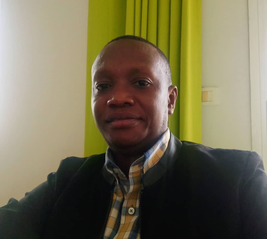 Rémy-Césaire Tshamala, Producteur et Présentateur du Magazine « Agir Ensemble » en Français