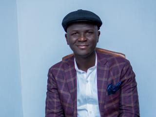 Jackson Jakisa Micho, présentateur Agir Ensemble